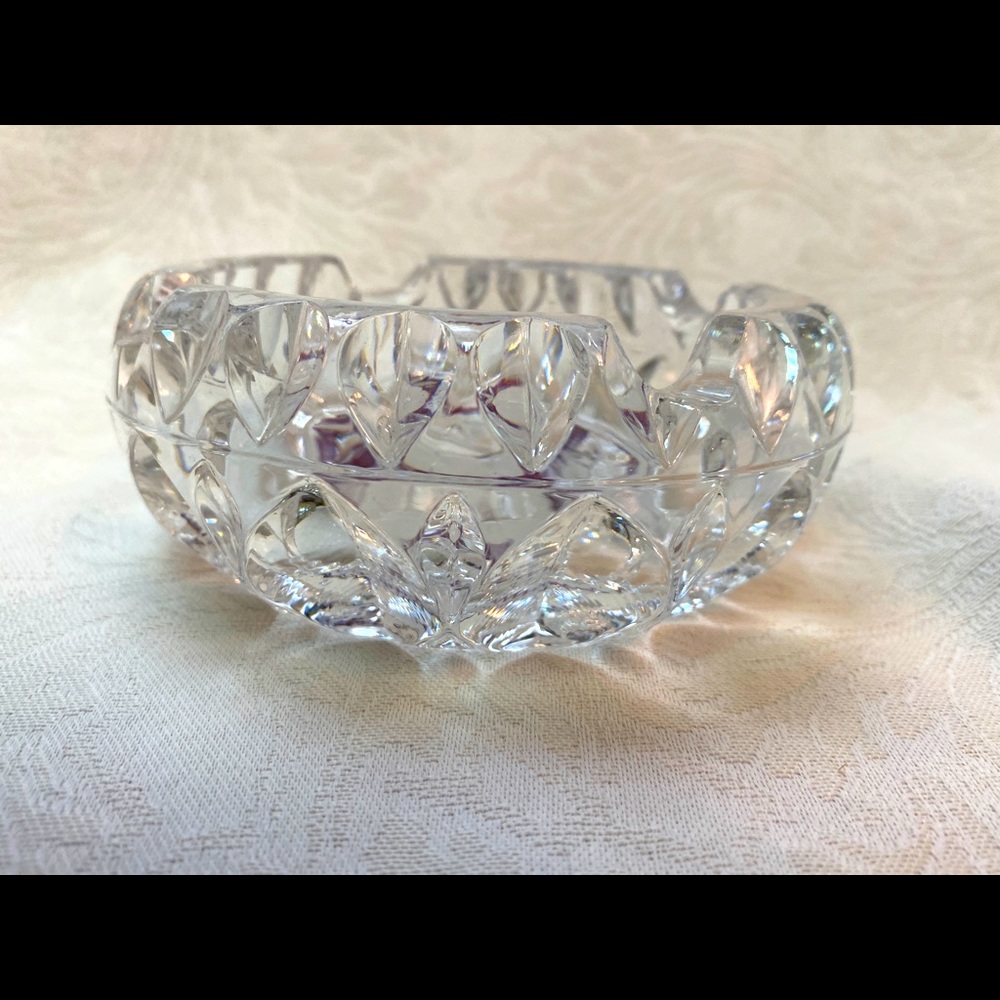 Lead crystal ashtray